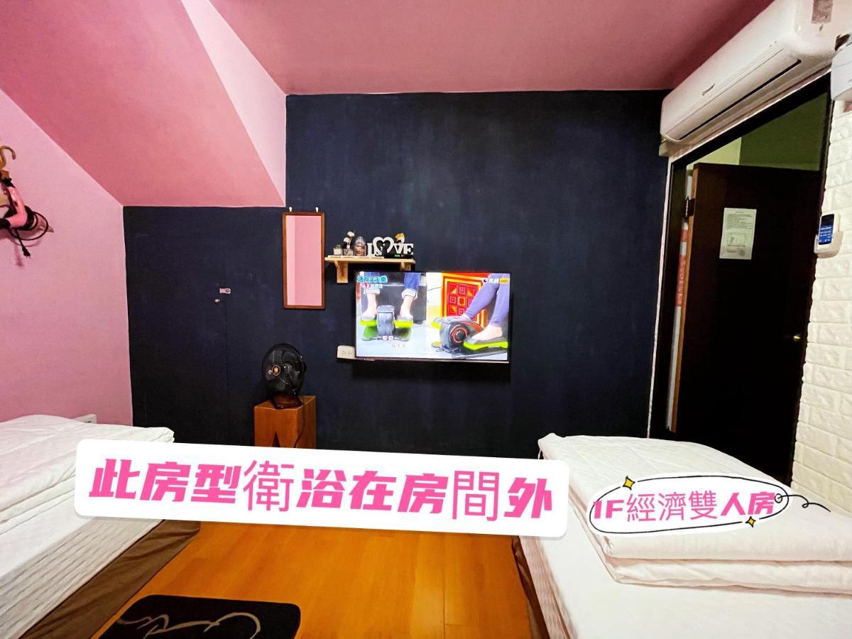 Апартаменти A Lot Of Music And Breakfast Taitung Екстер'єр фото